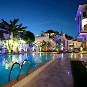 Deluxx Boutique 3* Sihanoukville